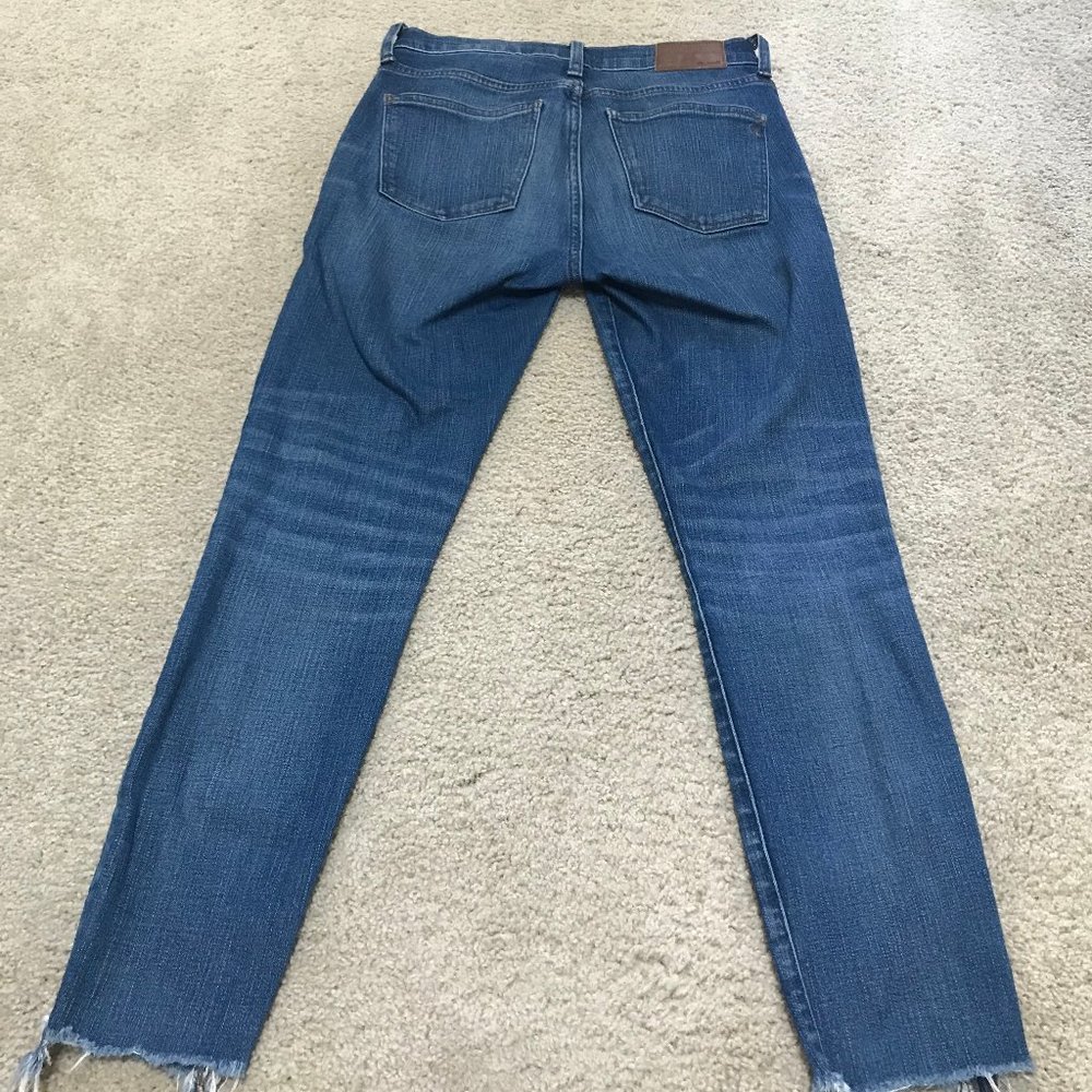 Madewell 9" High-Rise Skinny Crop: Destructed-Hem - Picture 7 of 8